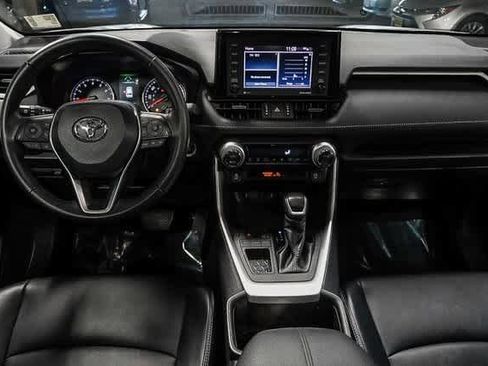 Certified 2022 Toyota RAV4 XLE Premium image 13