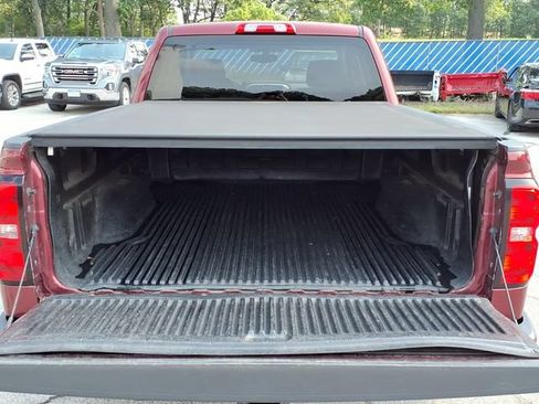 Used 2017 Chevrolet Silverado 1500 LT w/ All Star Edition AWD/4WD image 12