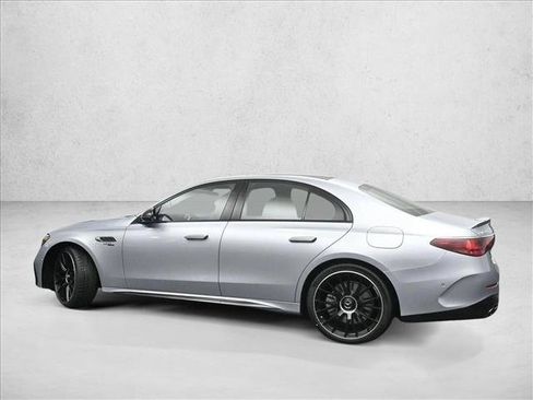 New 2026 Mercedes-Benz E 53 AMG e 4MATIC Sedan image 4