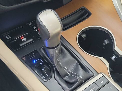 Used 2022 Lexus RX 350 FWD w/ Premium Package image 31