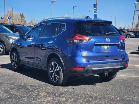 Used 2020 Nissan Rogue SV w/ Premium Package image 5