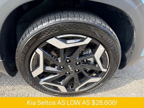 Used 2026 Kia Seltos SX AWD/4WD image 34