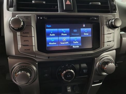 Used 2017 Toyota 4Runner SR5 AWD/4WD image 16