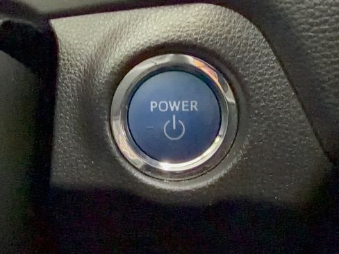 Used 2022 Toyota RAV4 XLE w/ Convenience Package AWD/4WD image 20