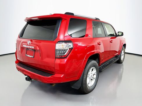 Used 2024 Toyota 4Runner SR5 Premium image 4