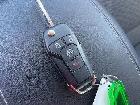 Used 2024 Ford Ranger XLT w/ Trailer Tow Package image 32