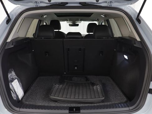 Used 2025 Volkswagen Taos SEL w/ Black Wheel Plus Package image 18