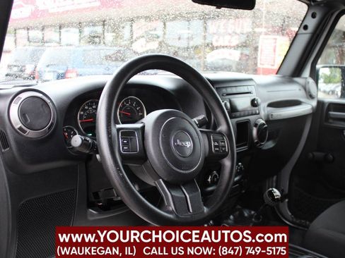 Used 2016 Jeep Wrangler Unlimited Sport AWD/4WD image 12