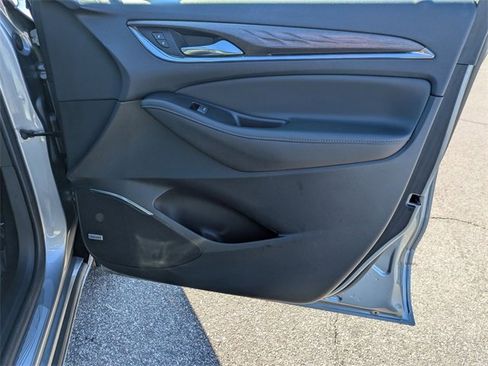 Certified 2023 Buick Enclave Avenir w/ Avenir Technology Package image 40