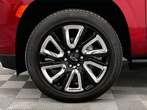 Used 2021 Chevrolet Tahoe High Country w/ Premium Package image 8