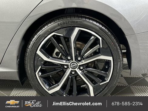 Used 2023 Nissan Altima 2.5 SR image 30