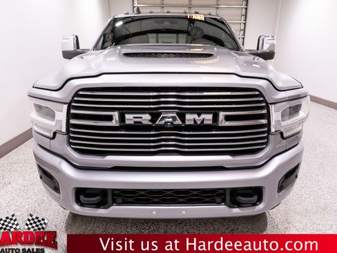 Used 2024 RAM 2500 Laramie w/ Sport Appearance Package AWD/4WD image 7