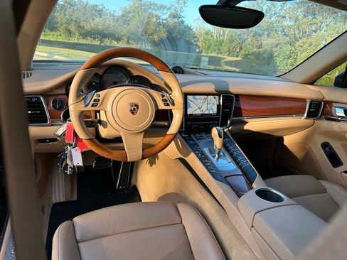 Used 2012 Porsche Panamera S image 12