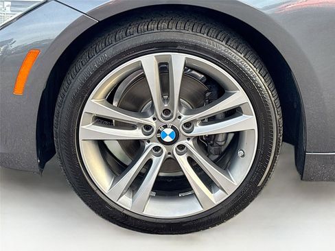 Used 2017 BMW 330i Sedan image 34