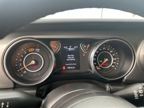 Used 2023 Jeep Wrangler Unlimited Sport AWD/4WD image 12