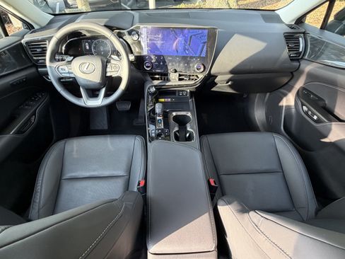 Used 2024 Lexus NX 350 AWD image 32