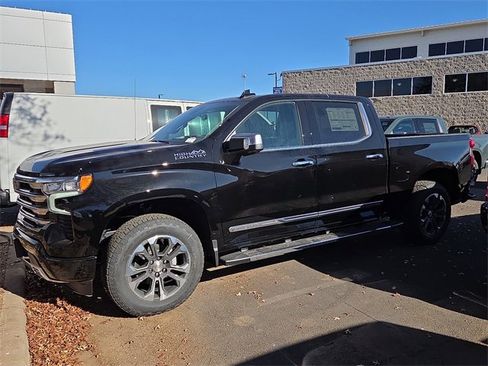 New 2026 Chevrolet Silverado 1500 High Country w/ Technology Package image 2
