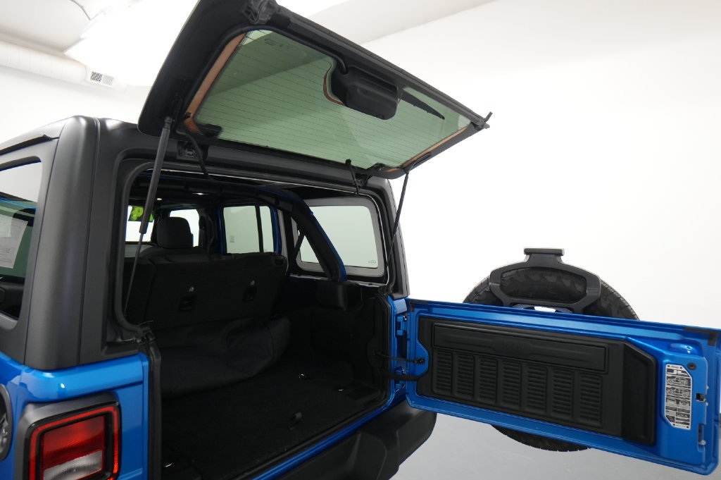 Used 2024 Jeep Wrangler Unlimited Sport AWD/4WD image 23