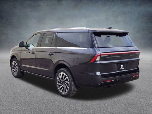 New 2025 Lincoln Navigator L Black Label image 5