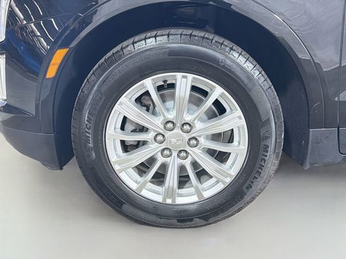 Used 2019 Cadillac XT5 AWD image 32