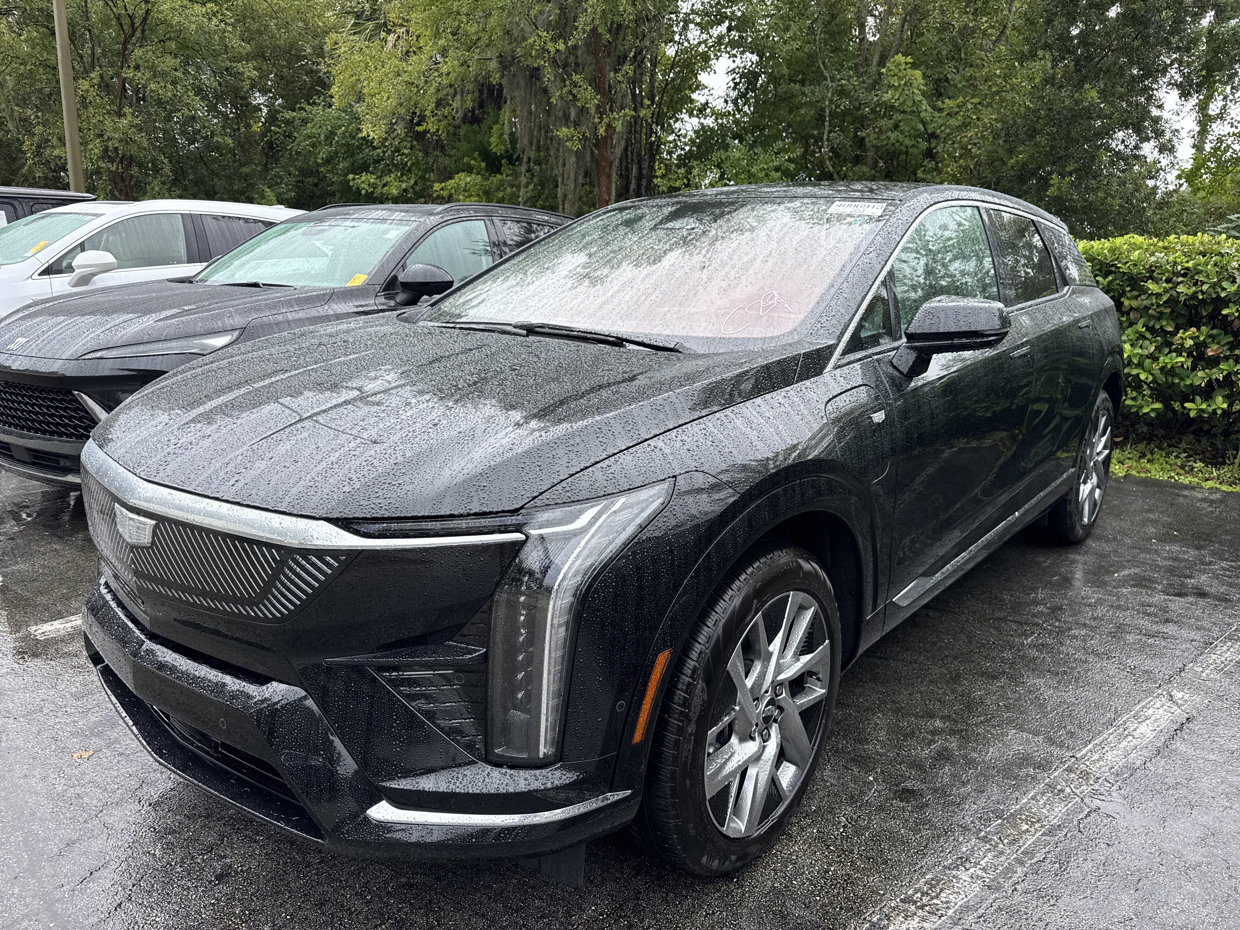 Used 2026 Cadillac Optiq Luxury 1 w/ LPO, Floor Liner Package RWD image 1
