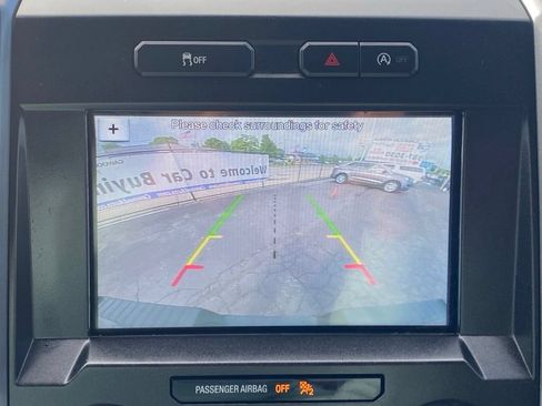 Used 2018 Ford F150 XLT w/ Equipment Group 302A Luxury AWD/4WD image 30