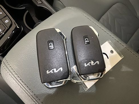 Used 2024 Kia Sportage X-Pro AWD/4WD image 23