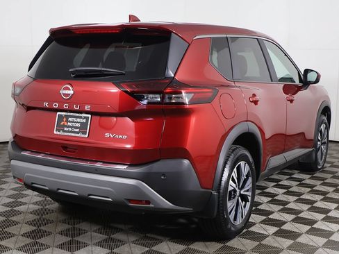 Used 2023 Nissan Rogue SV AWD/4WD image 8