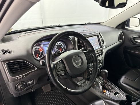 Used 2021 Jeep Cherokee Trailhawk w/ Trailer Tow Group AWD/4WD image 4