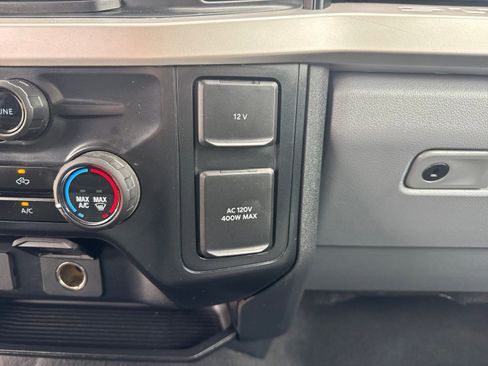 Used 2025 Ford F250 XLT AWD/4WD image 25