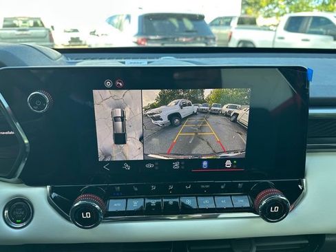 New 2025 GMC Canyon AT4 w/ AT4X Package image 33