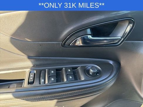 Used 2018 Buick Encore Preferred image 23