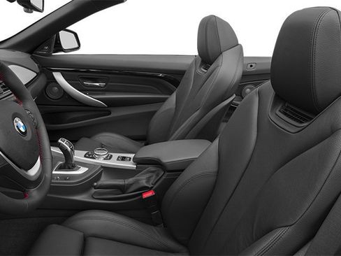 Used 2014 BMW 428i xDrive Convertible image 27