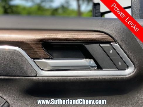 Used 2026 Chevrolet Silverado 2500 LT AWD/4WD image 19