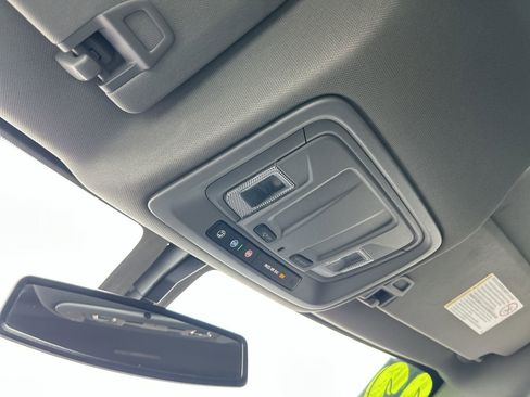 Used 2022 Chevrolet Silverado 2500 Custom w/ Custom Value Package image 30