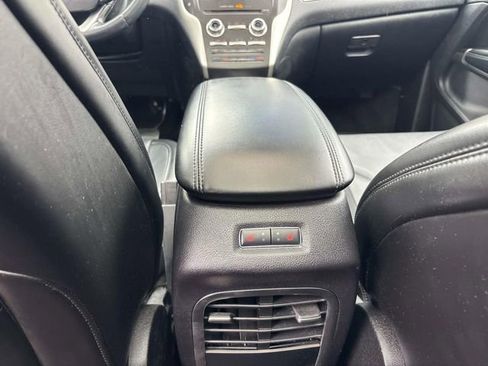 Used 2019 Lincoln MKC Reserve w/ MKC Climate Package AWD/4WD image 14
