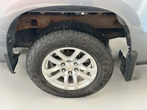 Used 2019 Chevrolet Silverado 1500 LT w/ All-Star Edition image 30