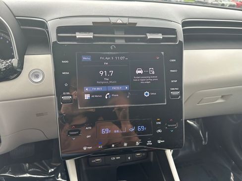 Used 2024 Hyundai Tucson SEL image 25