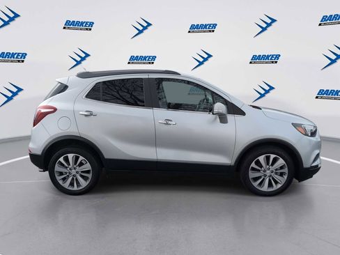 Used 2018 Buick Encore Preferred image 9