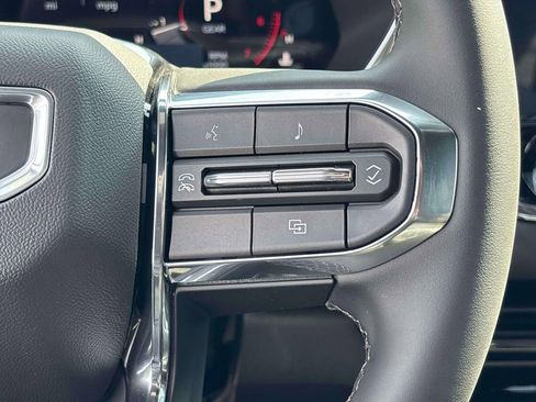 New 2026 GMC Canyon Elevation w/ Convenience Package image 12