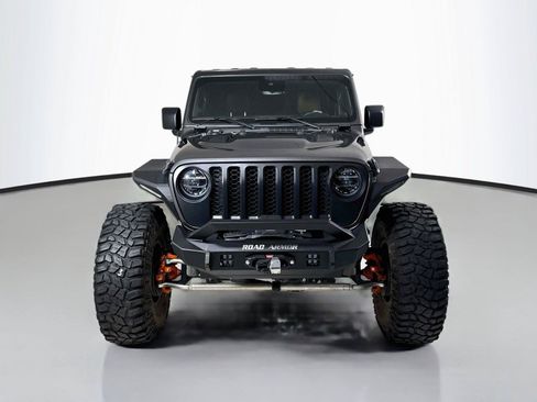 Used 2022 Jeep Gladiator Rubicon w/ Dual Top Group AWD/4WD image 11