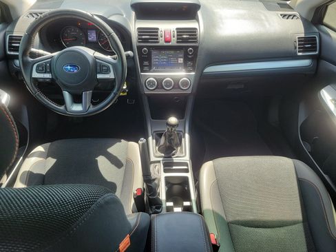 Used 2017 Subaru Crosstrek 2.0i Premium AWD/4WD image 17