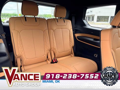 New 2026 Jeep Grand Cherokee L Summit w/ Obsidian Package AWD/4WD image 22