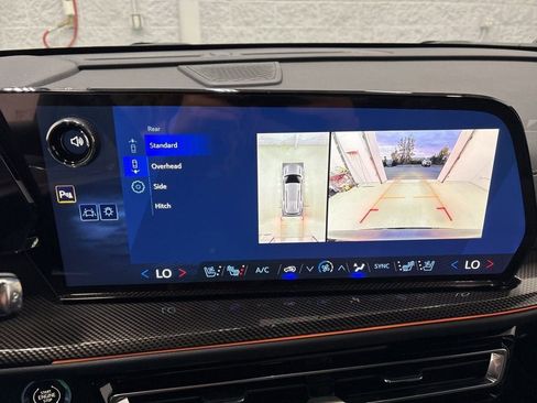 New 2026 Chevrolet Traverse High Country w/ LPO, Floor Liner Package image 37