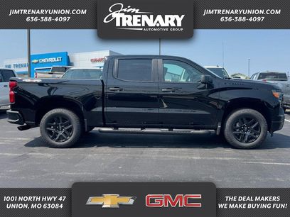 New 2026 Chevrolet Silverado 1500 Custom w/ Turbomax Blackout Package