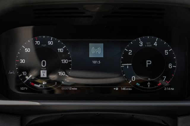 New 2026 Land Rover Discovery Limited Edition AWD/4WD image 26