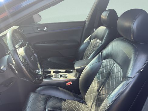 Used 2017 Kia Optima SX FWD image 10