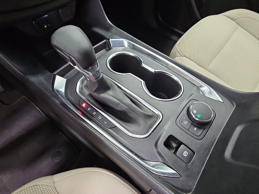 Used 2024 Chevrolet Traverse LS w/ Safety Package FWD image 20