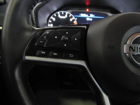 Used 2020 Nissan Altima 2.5 SV image 4