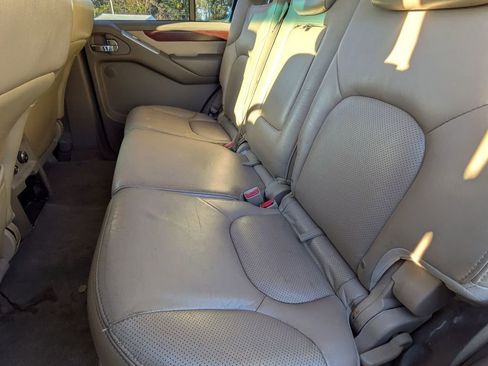 Used 2008 Nissan Pathfinder LE image 13